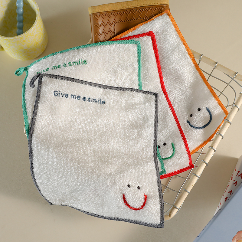 Embroidered bamboo dishcloth